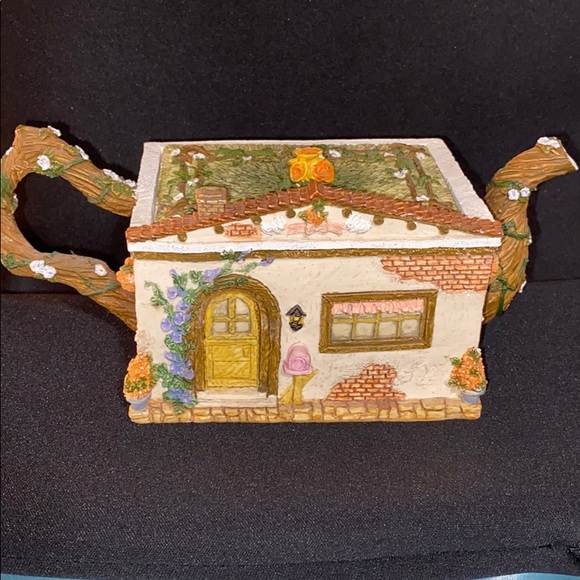 Bundle only! Bunny Rabbit Mini Ceramic Teapot - Picture 7 of 9